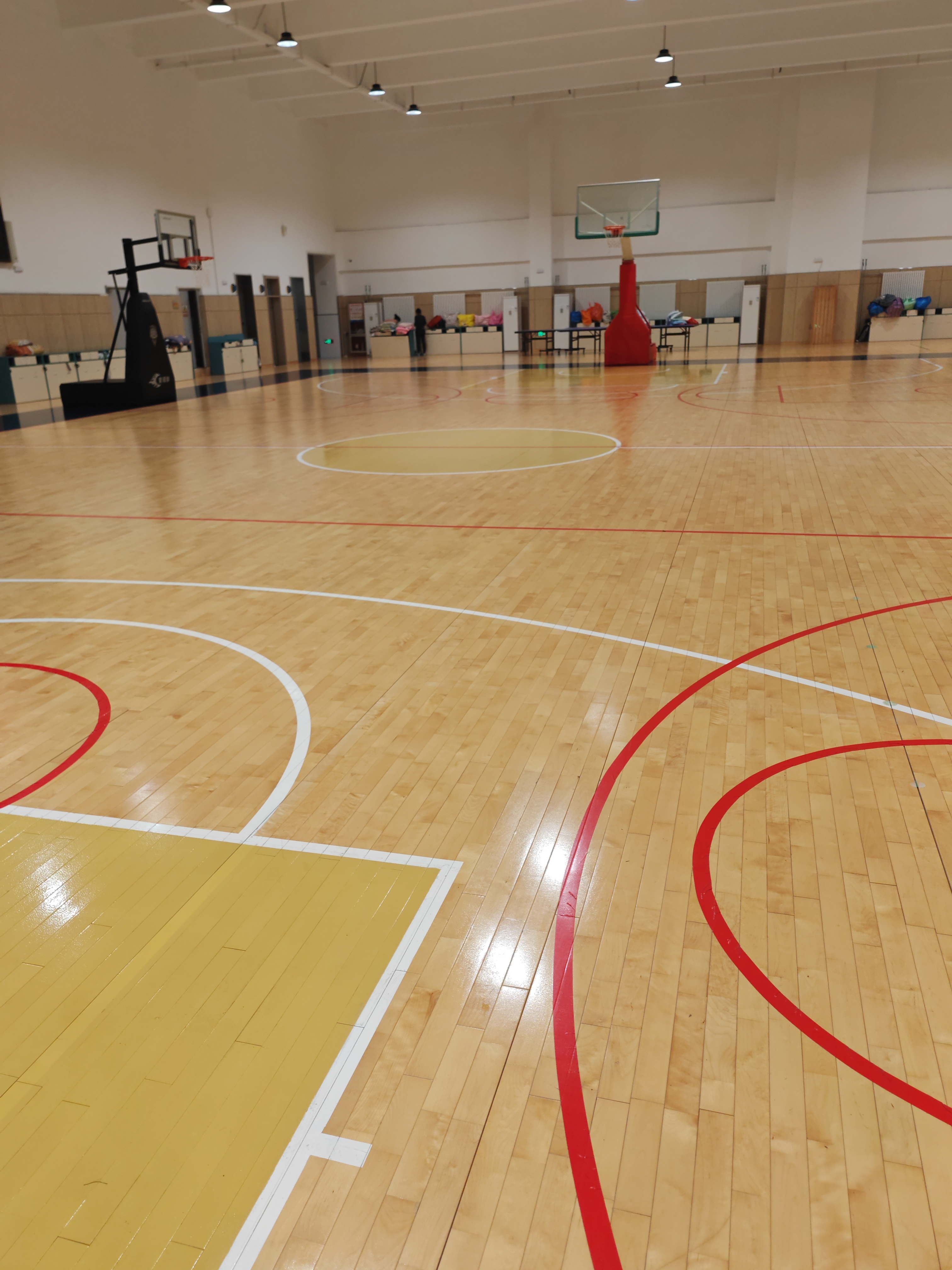 体育运动木地板翻新