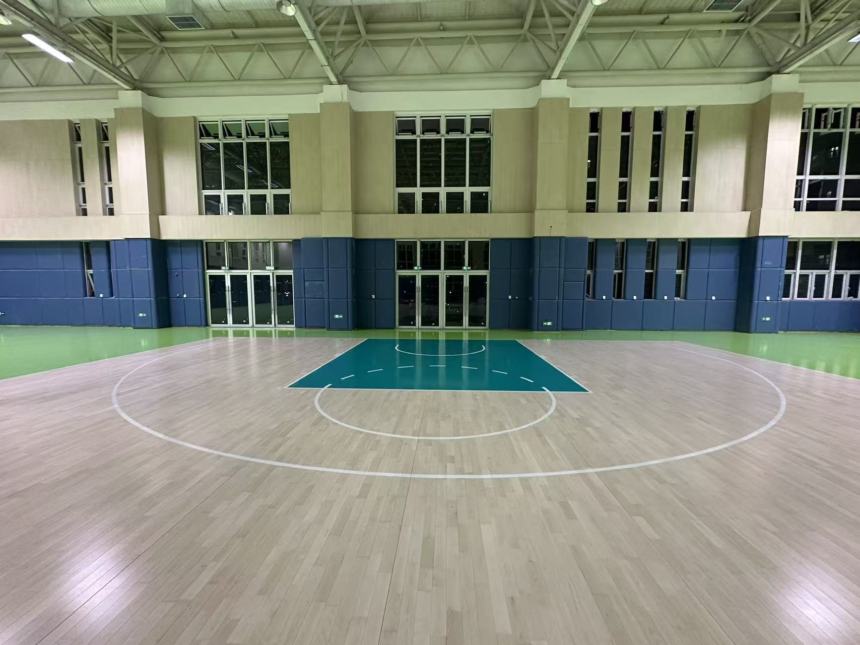 体育馆运动木地板翻新