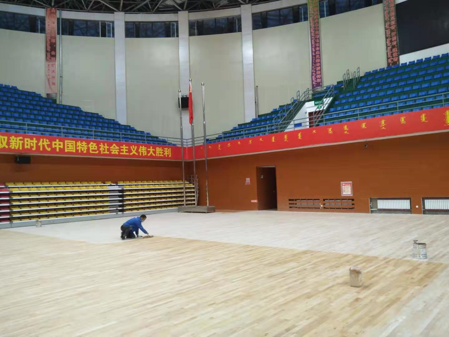 体育运动木地板翻新