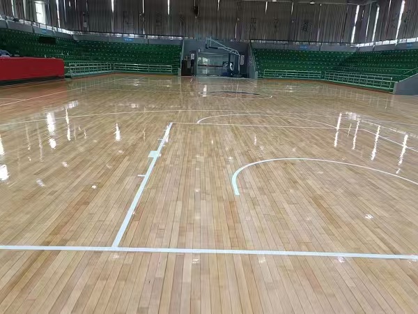 篮球馆运动木地板翻新