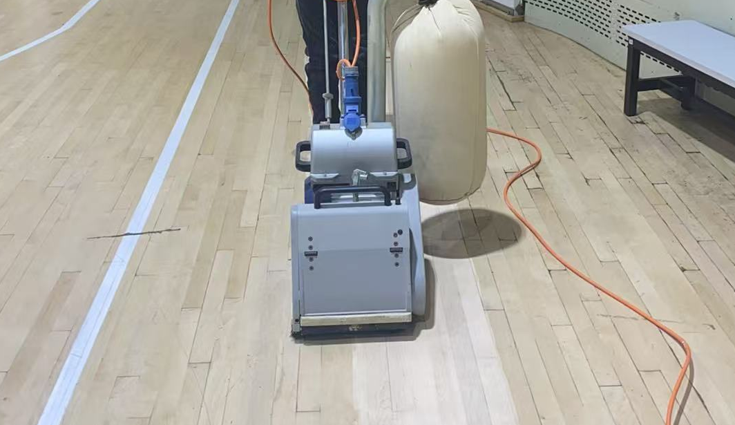 篮球馆运动木地板翻新