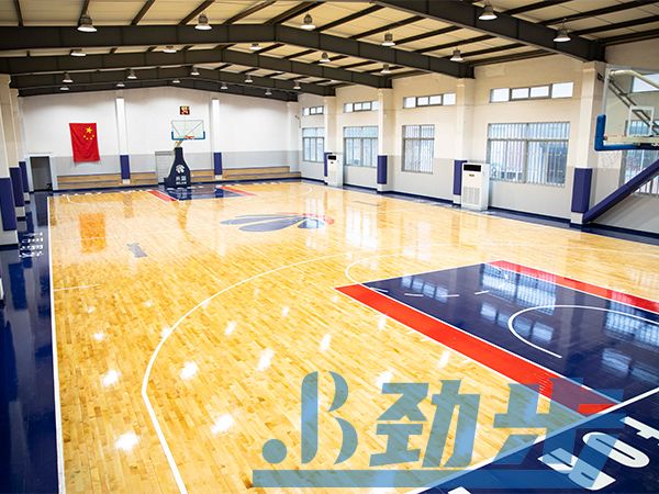 篮球馆翻新改造方案：让老场馆焕发新活力，适配每一份热爱