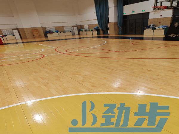 运动木地板翻新