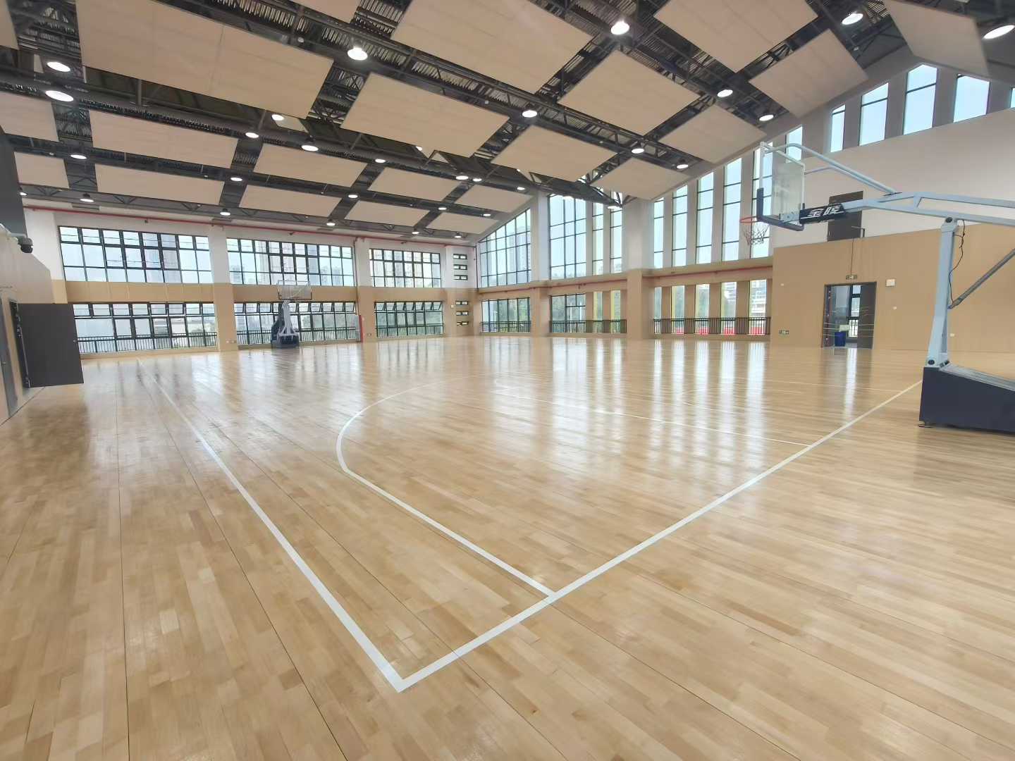 运动木地板翻新价格